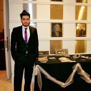 Meet your Posher, Alborz